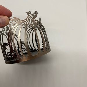 LAST ONE Bath & Body Works 3-wick candle holder